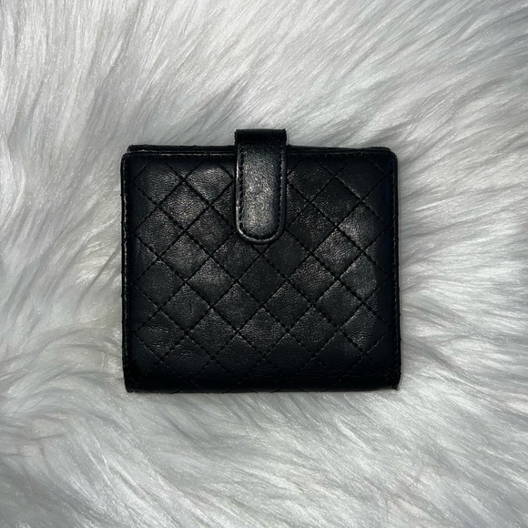 Chanel Wallet - Picture 2 of 10
